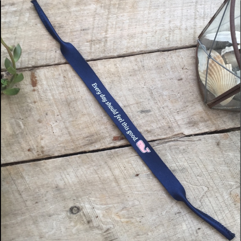 Vineyard Vines sun glasses band